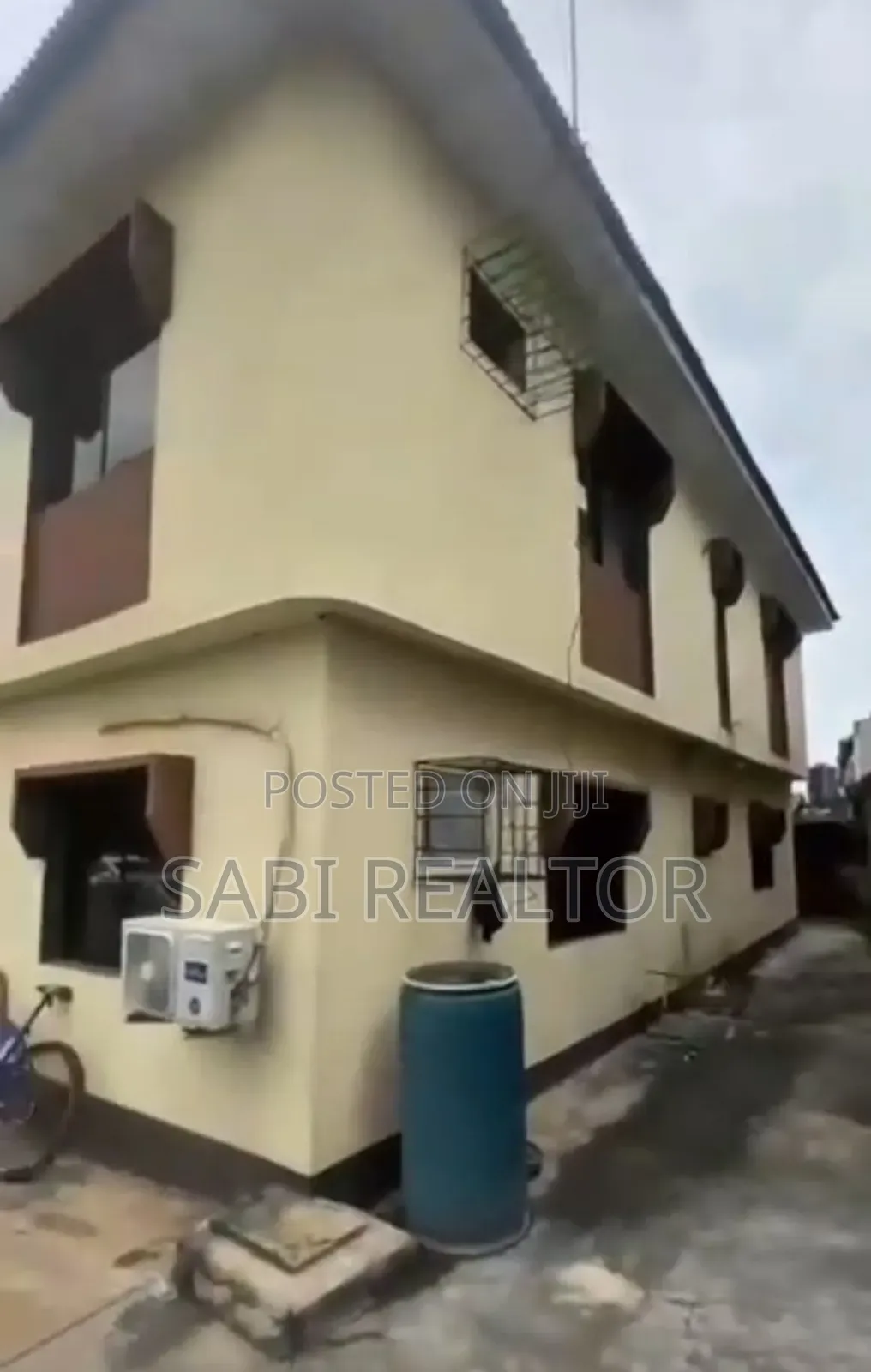 Furnished 3bdrm Block of Flats in Oko-Oba for sale
