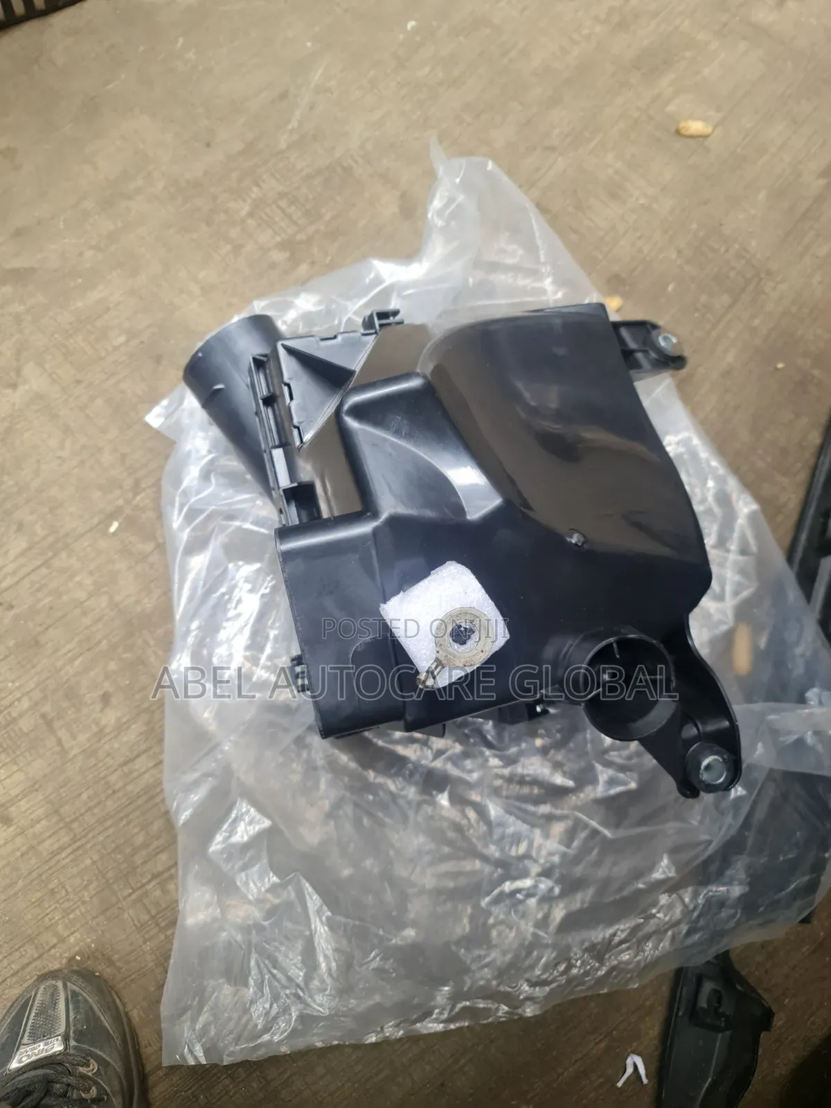 Air Flowmeter Box for Lexus Is 250 2015 Model