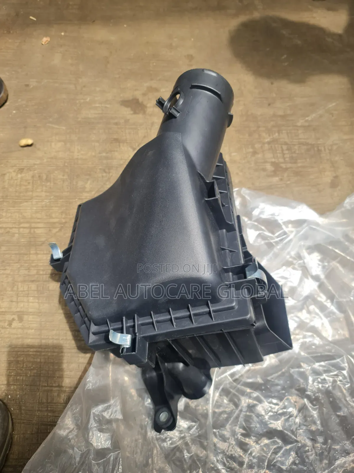 Air Flowmeter Box for Lexus Is 250 2015 Model
