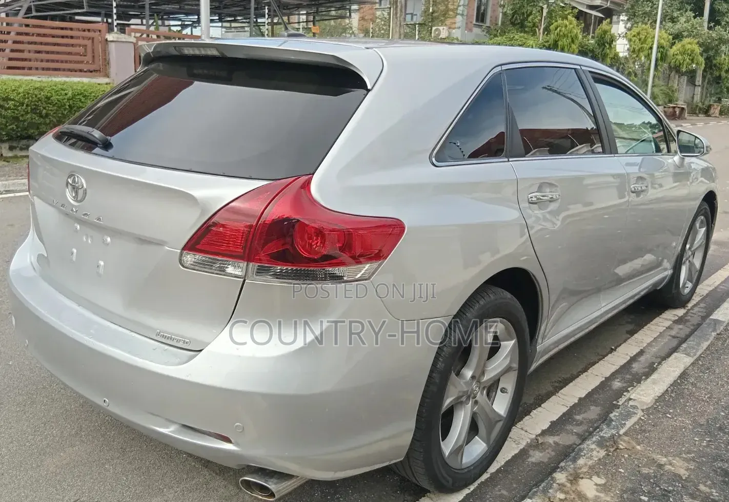 Toyota Venza Limited 4dr Wagon AWD (3.5L 6cyl 6A) 2014 Silver
