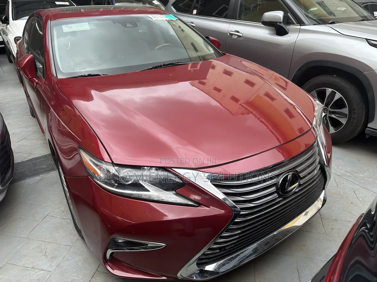 Lexus ES 2016 Red