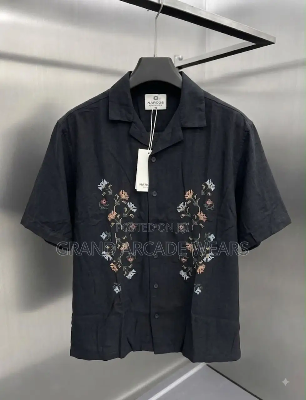 “Men’s Light Embroidered Linen Camp-Collar Shirt.”