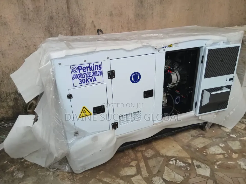 30kva Perkins Soundproof Diesel Generator