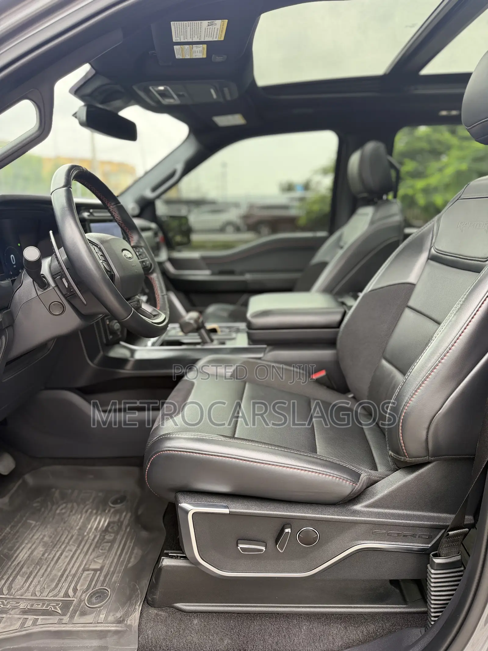 Ford F-150 Raptor 2024 Gray