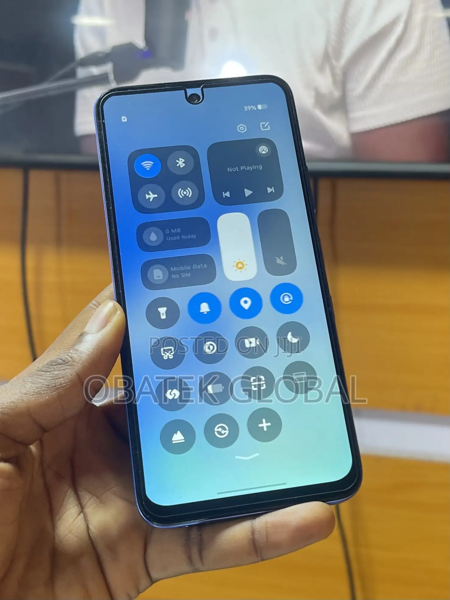 Infinix Hot 60i 128 GB Blue