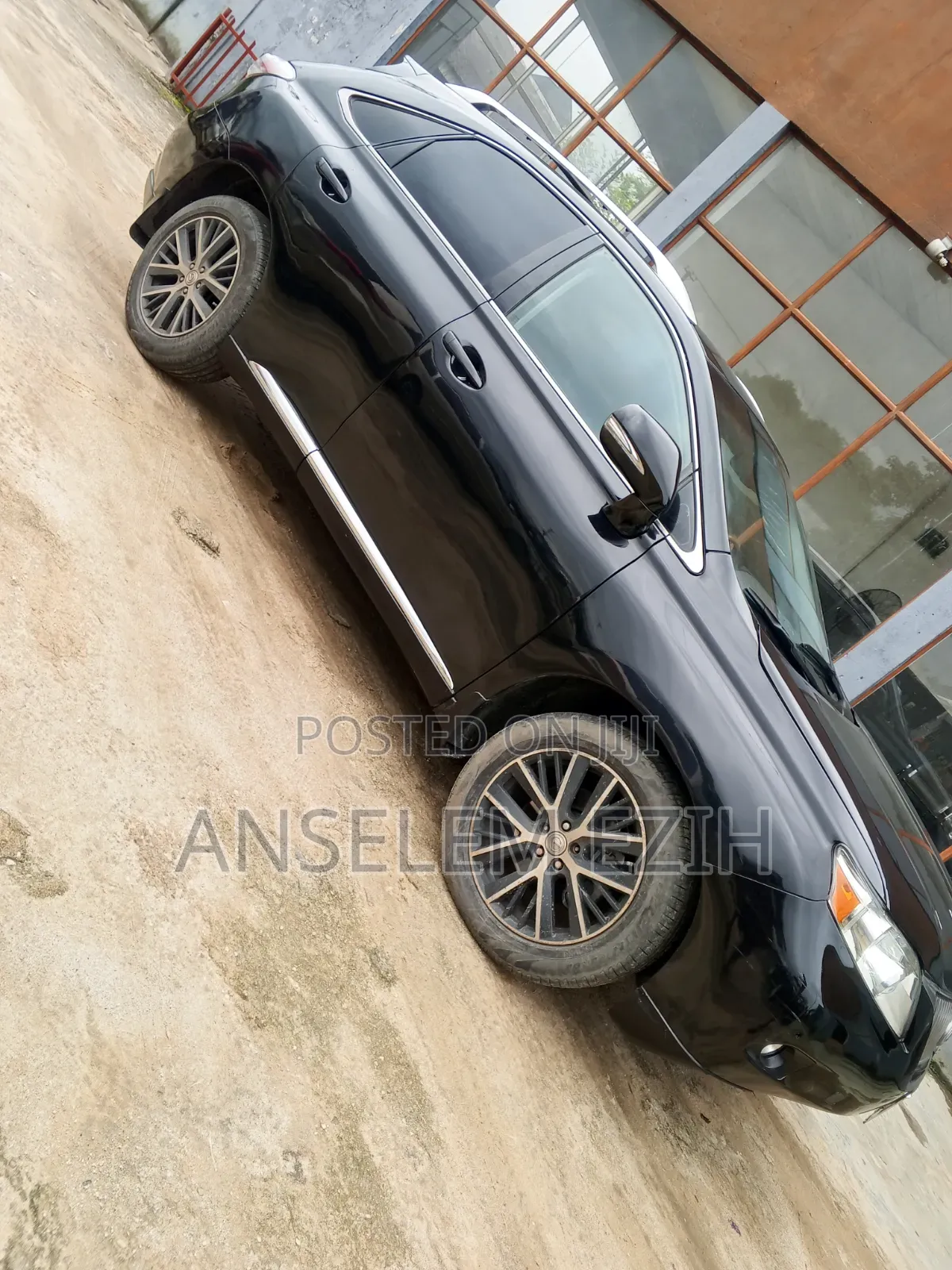 Lexus LX 570 2011 Black