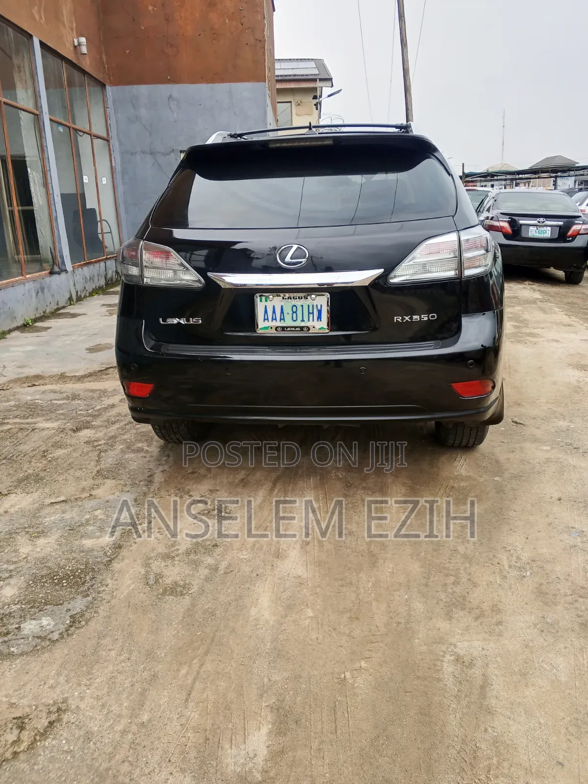 Lexus LX 570 2011 Black