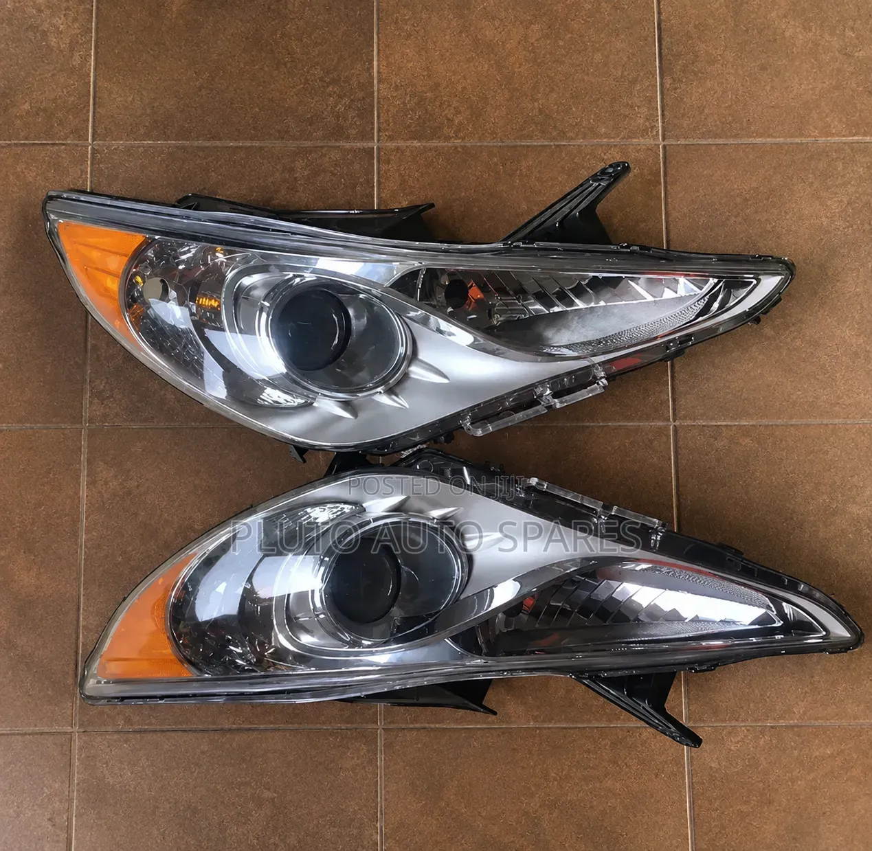 Hyundai Sonata 2012 Headlights Complete Set
