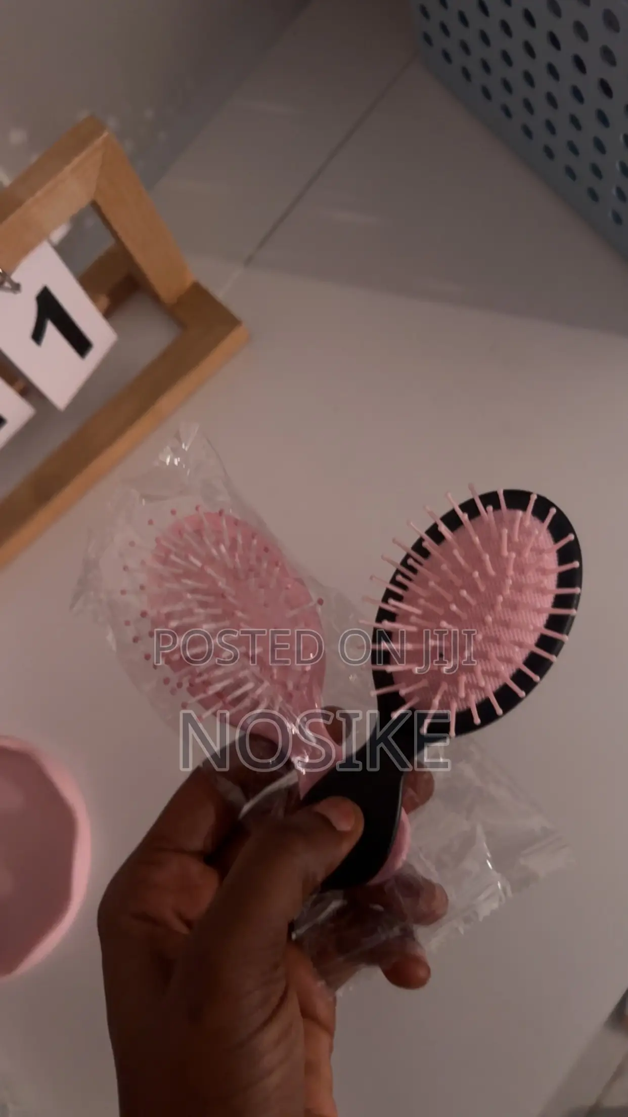 Beautiful Hair Accessories – Brushes Hair Bands, Scrunchies, Clip CB