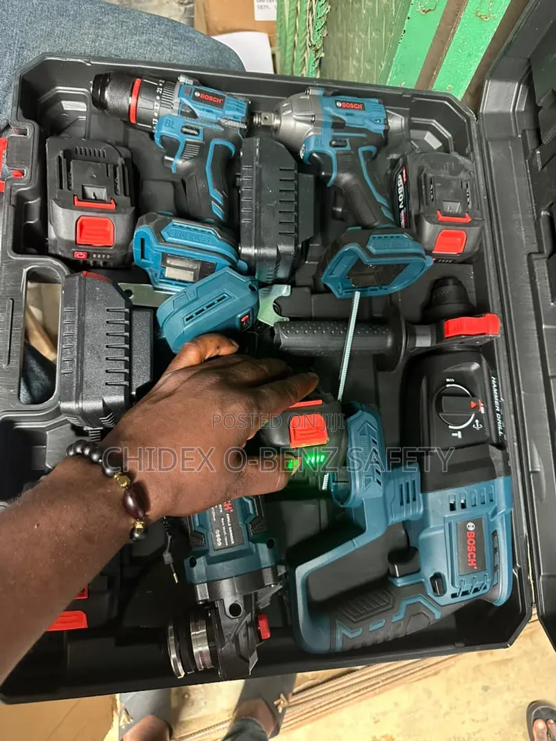 Bosch 4in1 Cordless Power Combo Kit