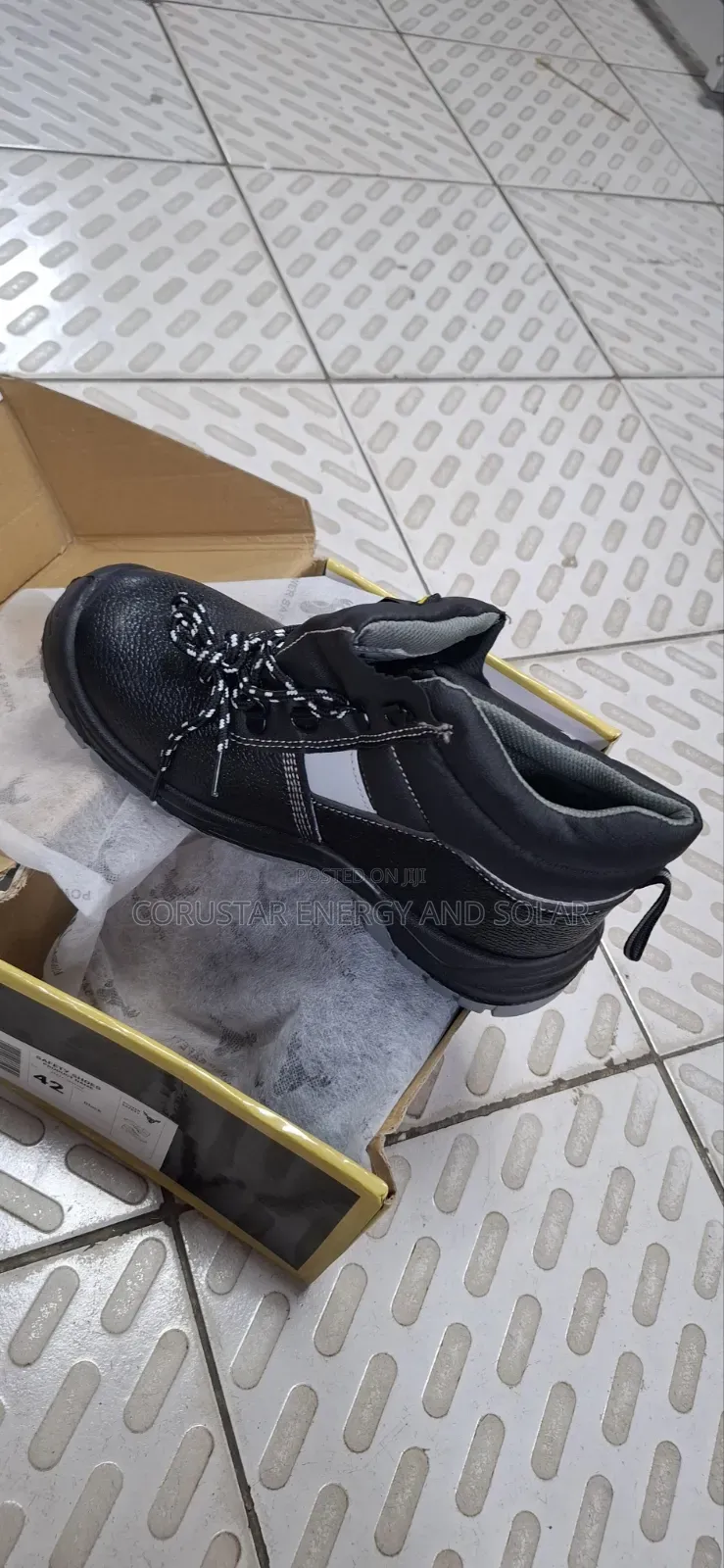 Safety Shoe Industrial.