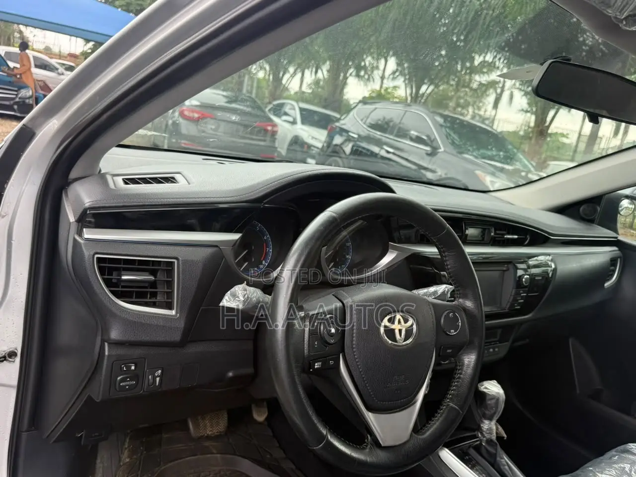 Toyota Corolla S 4dr Sedan (1.8L 4cyl CVT) 2015 Silver