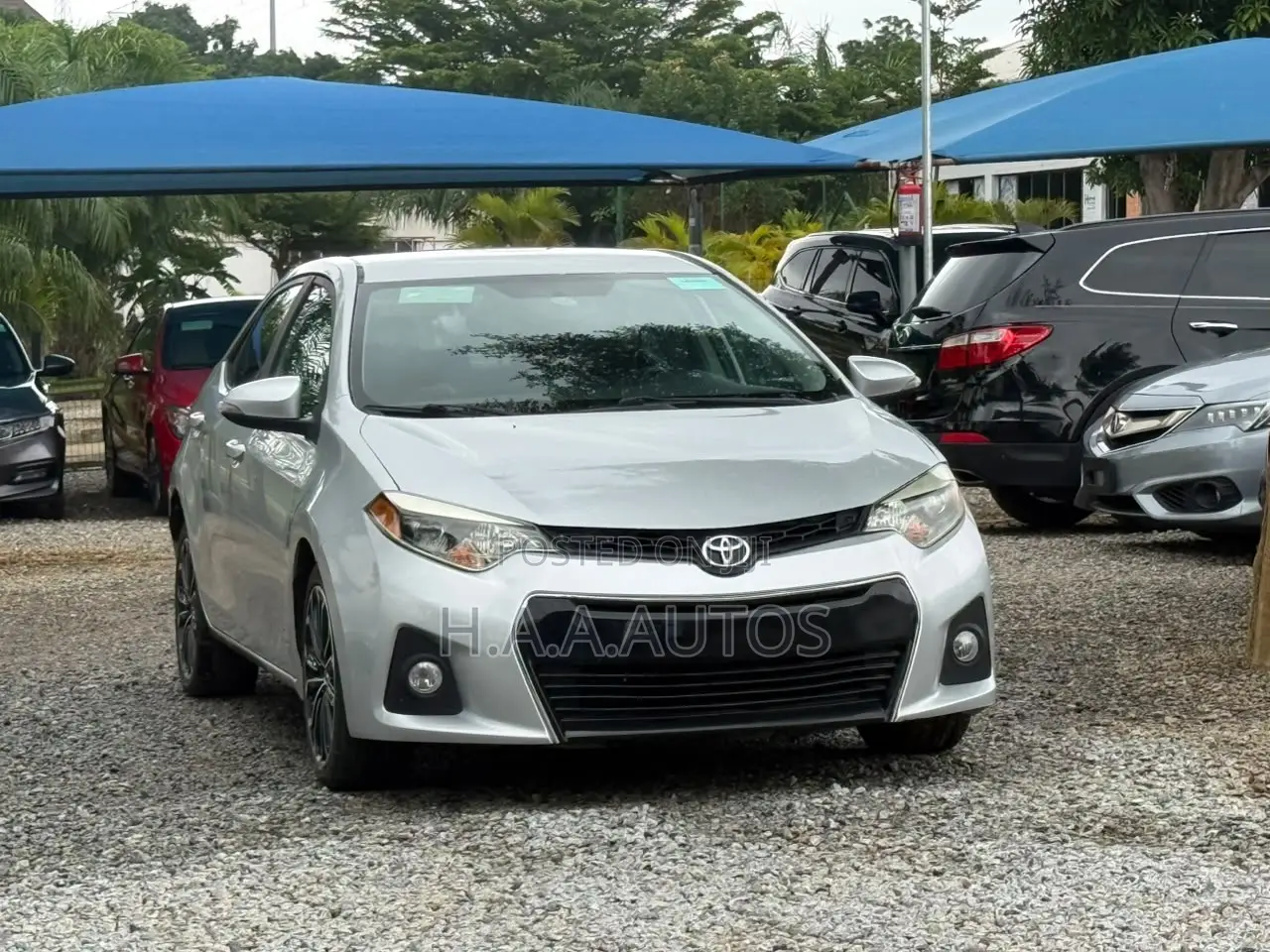 Toyota Corolla S 4dr Sedan (1.8L 4cyl CVT) 2015 Silver