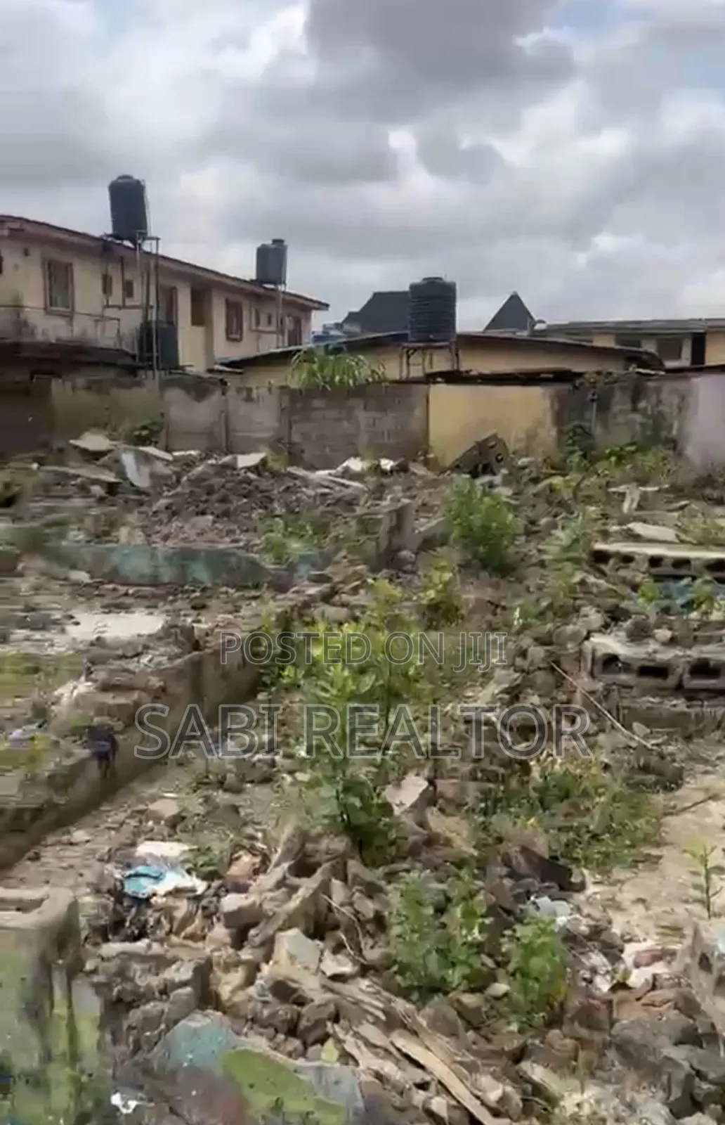 Mixed-Used Land of 450sqm on Oyemekun Road Off College Road Ogba Lagos