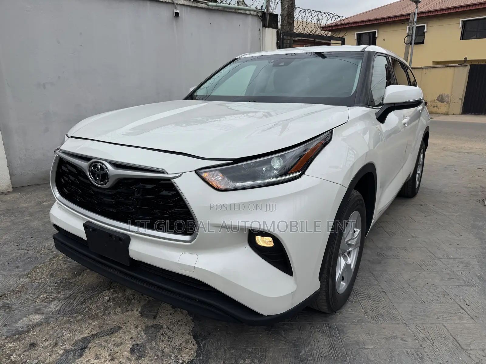 Toyota Highlander 2021 White