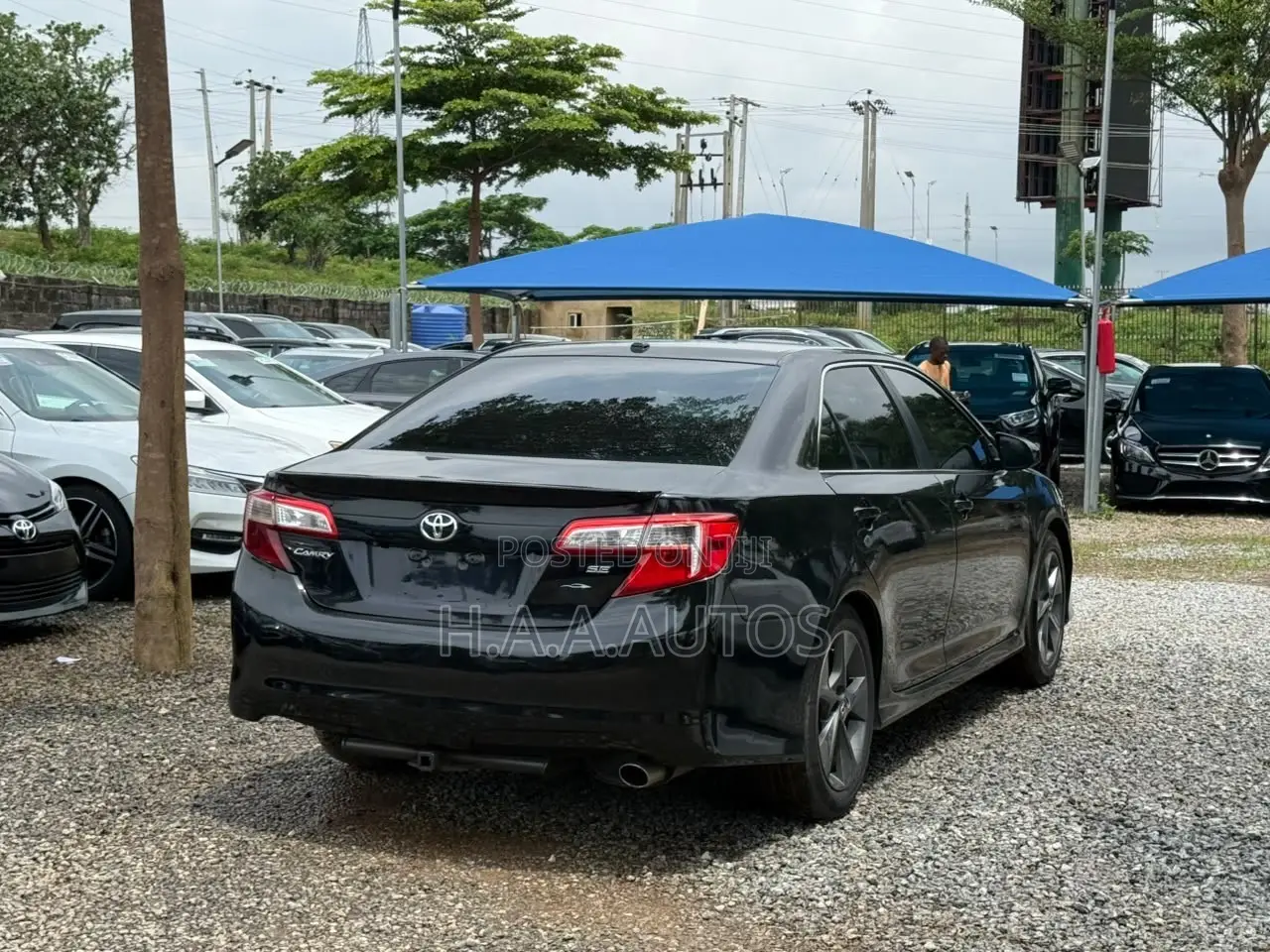 Toyota Camry SE 4dr Sedan (2.5L 4cyl 6A) 2013 Black