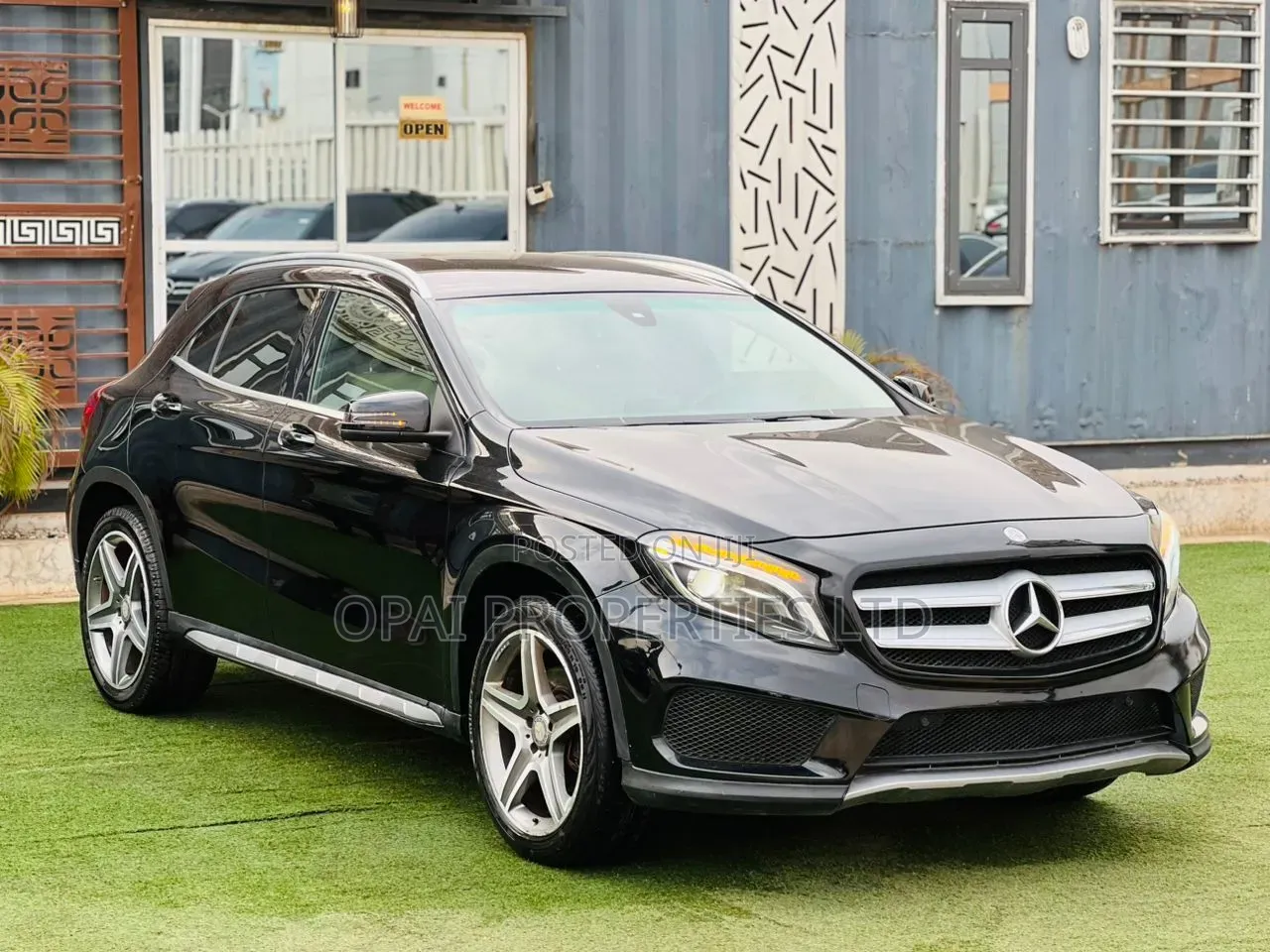 Mercedes-Benz GLA 250 2015 Black