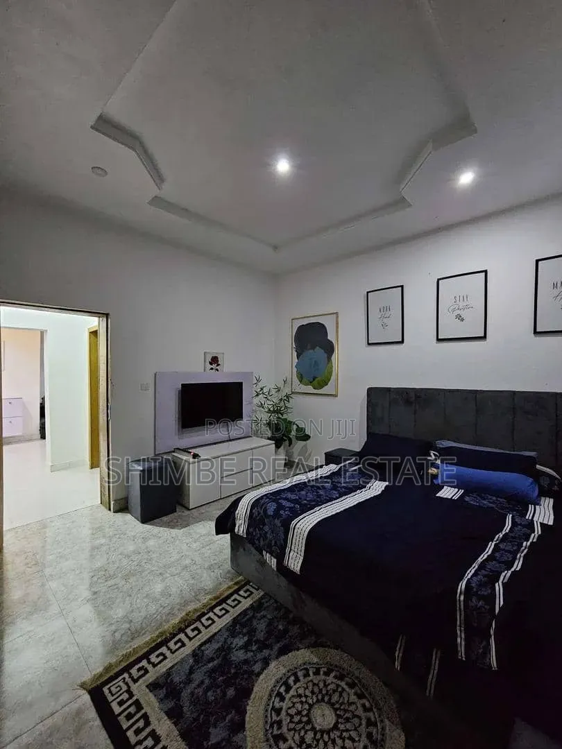 3bdrm Block of Flats in Shelter Afrique, Uyo for rent