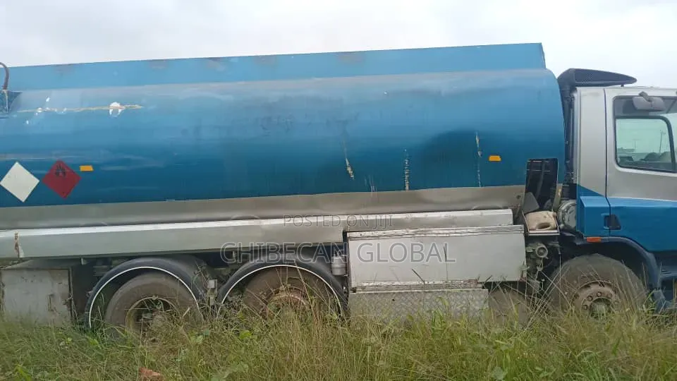 DAF CF85 Diesel Tanker Truck 8 Tyres Litres (Nigerian Used)