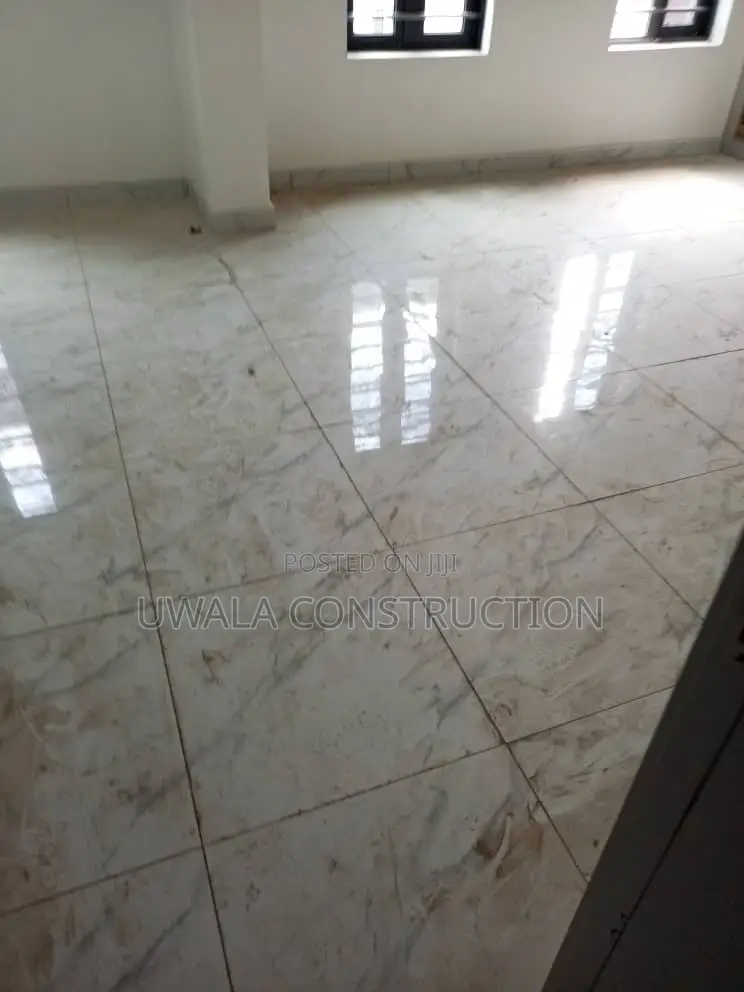 Furnished 5bdrm Duplex in Utako for sale