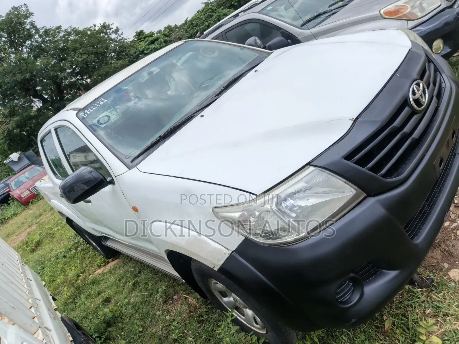 Toyota Hilux 2013 White