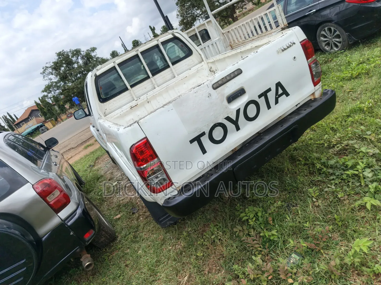 Toyota Hilux 2013 White