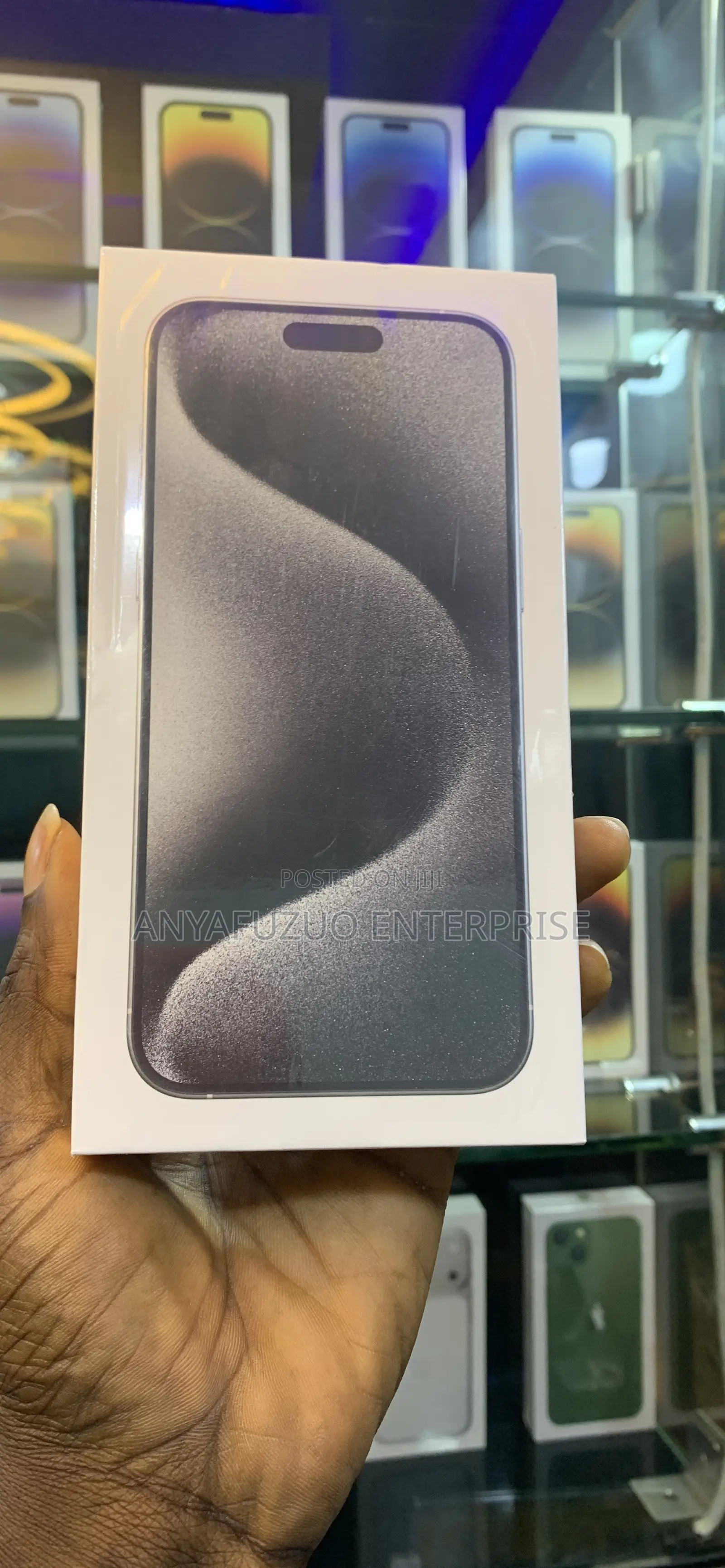 New Apple iPhone 15 Pro Max 256 GB