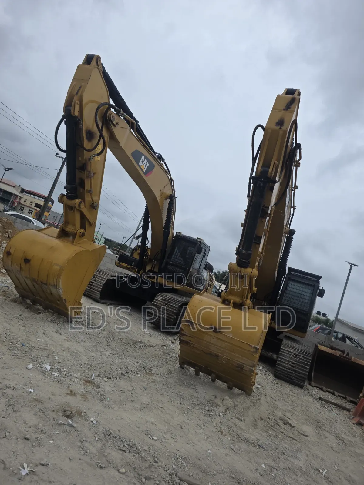 330d Caterpillar Excavator