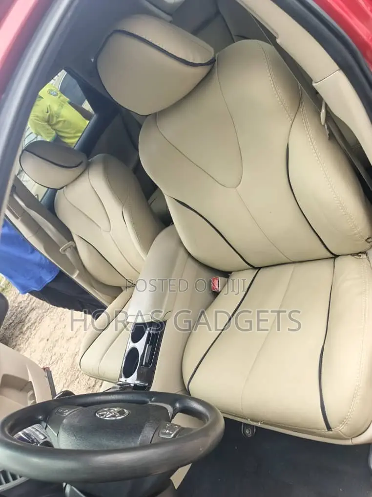 Toyota Venza 2011 Red