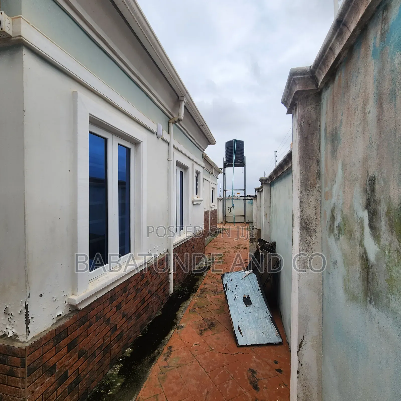 3bdrm Bungalow in Opposite All Saint for sale