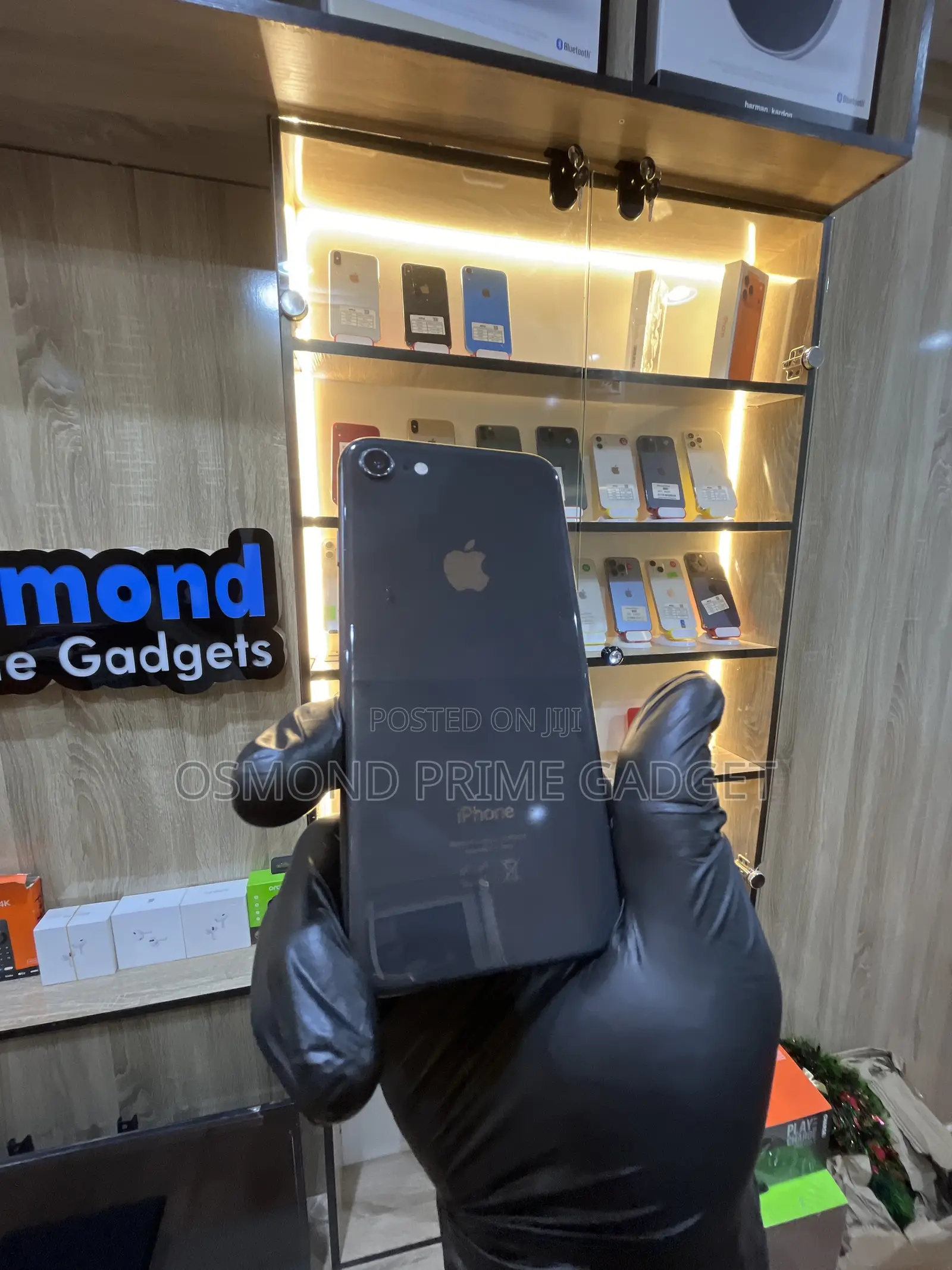 Apple iPhone 8 64 GB Black