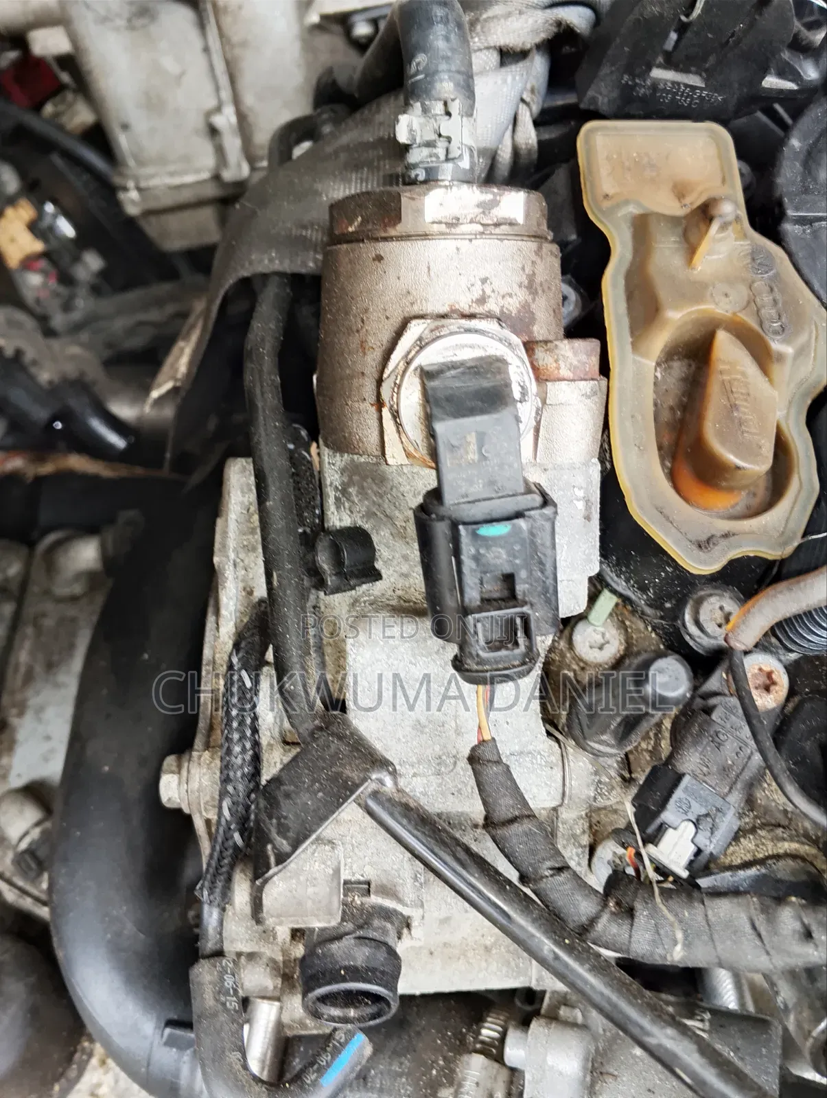 Porsche Macan 2.0 TFSI Engine Pleasure Pump and Vacuum