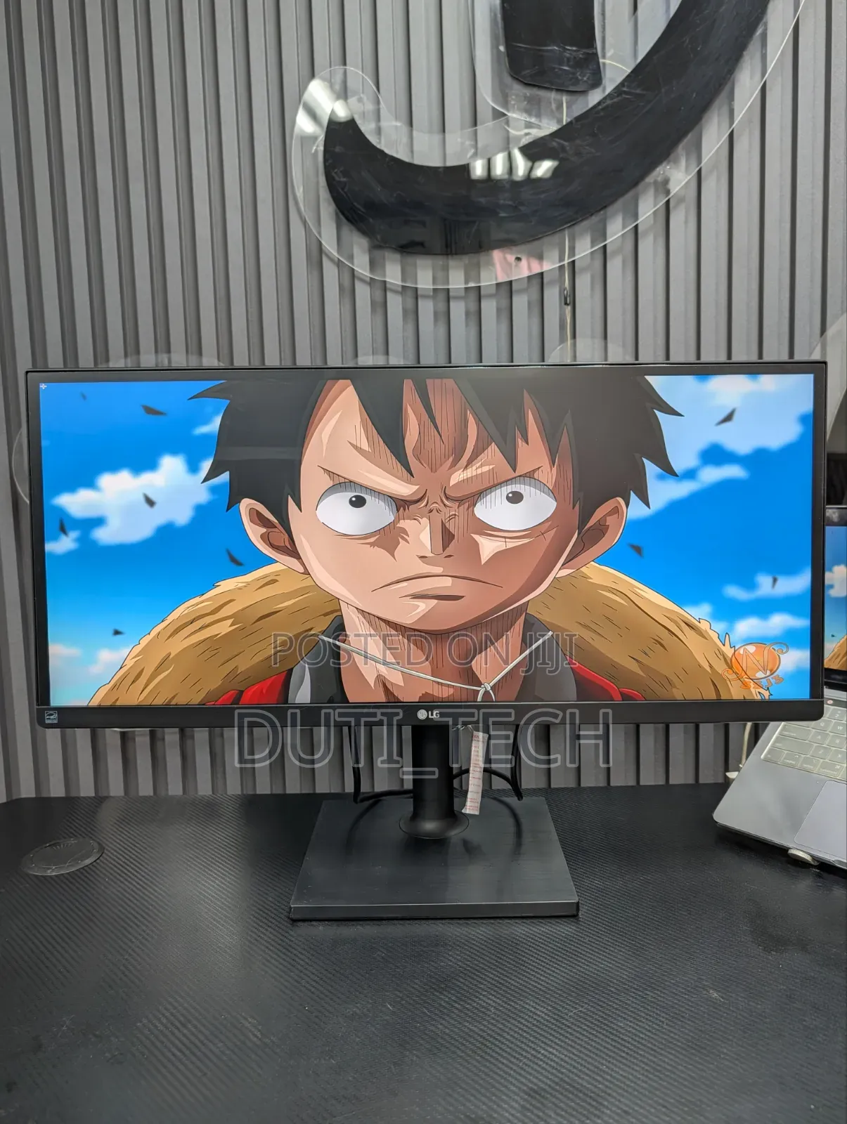 LG 29ub67-B 29" UltraWide IPS Monitor — IPS 2560×1080 WFHD Resolution