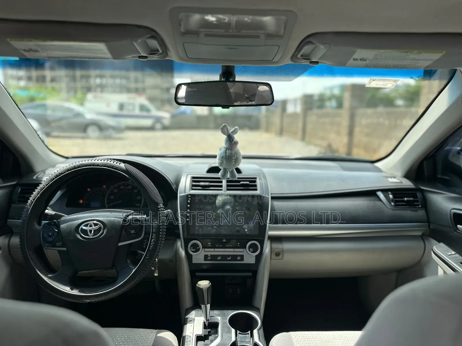 Toyota Camry 2012 Silver