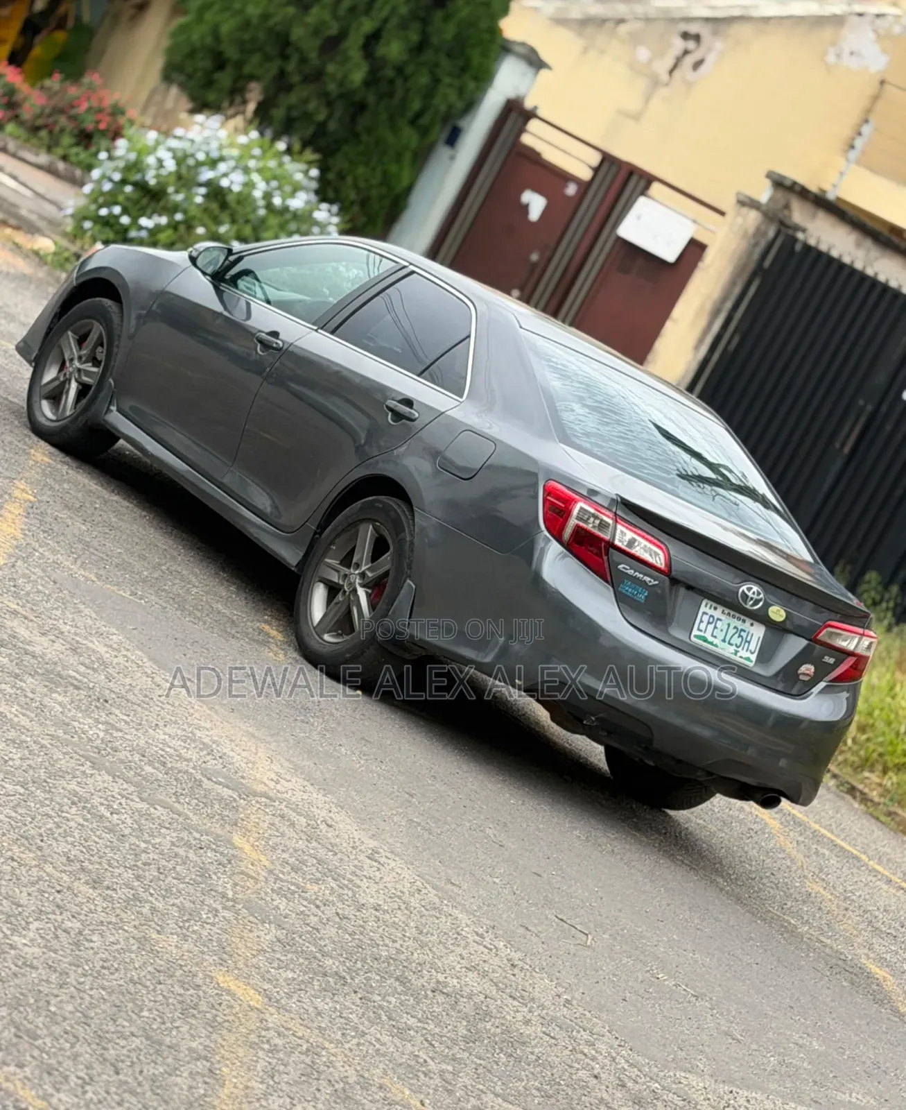 Toyota Camry 2014 Gray
