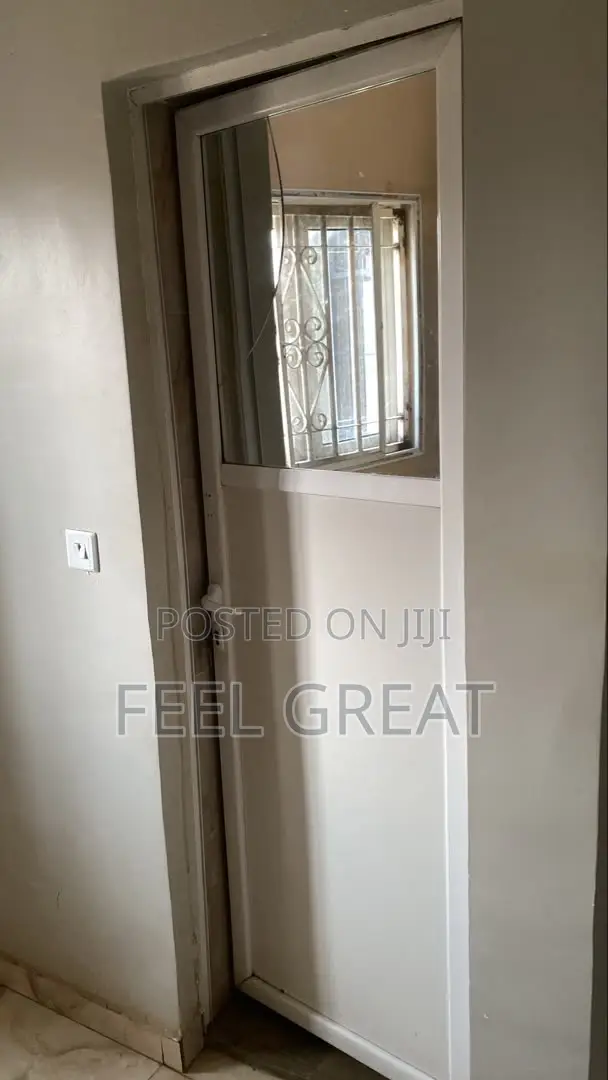 1bdrm Apartment in Broadview Estate, Idu Industrial for rent