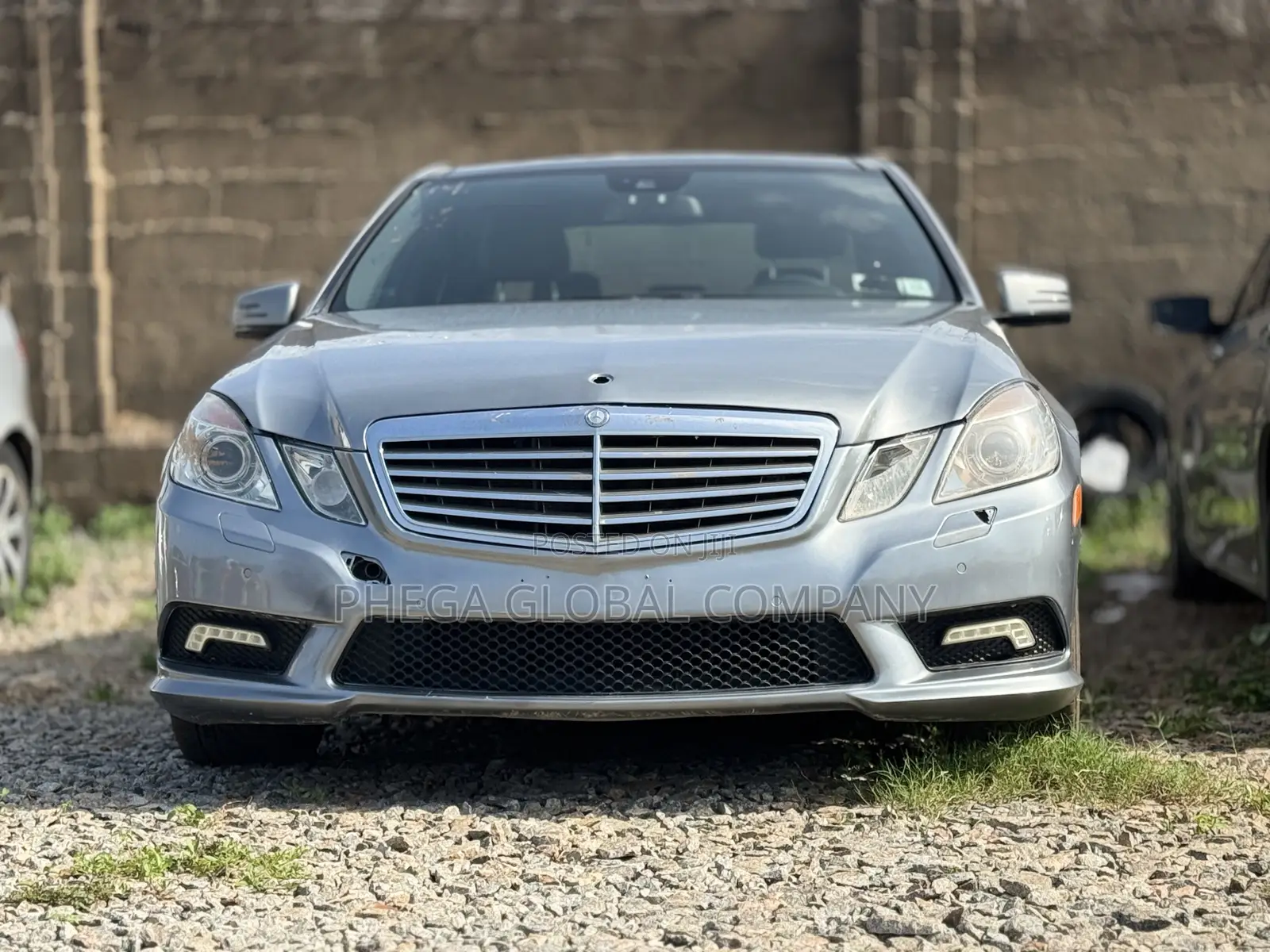 Mercedes-Benz E350 Base 4Matic Sedan AWD (3.5L 6cyl 7A) 2011 Gray