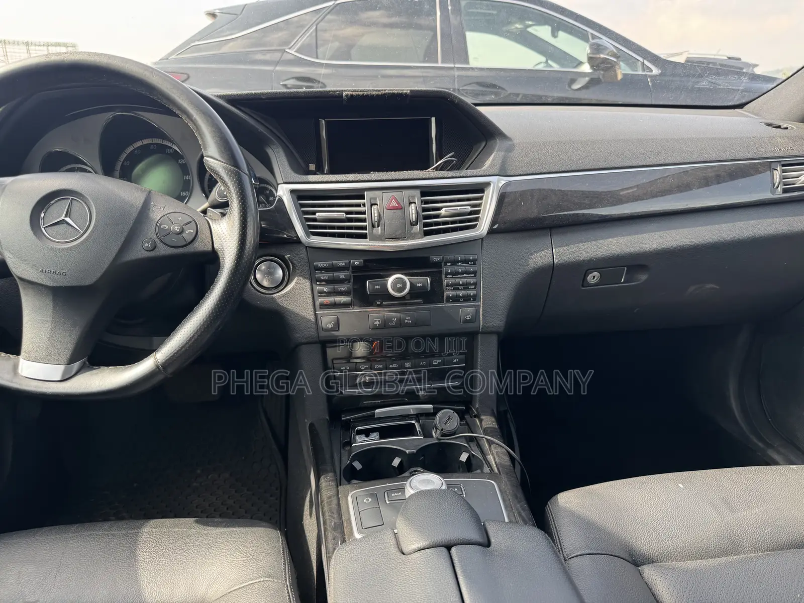 Mercedes-Benz E350 Base 4Matic Sedan AWD (3.5L 6cyl 7A) 2011 Gray