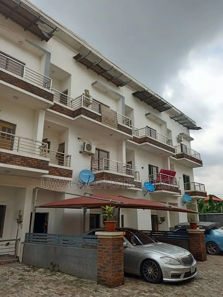 Furnished 4bdrm Duplex in Mabushi for sale