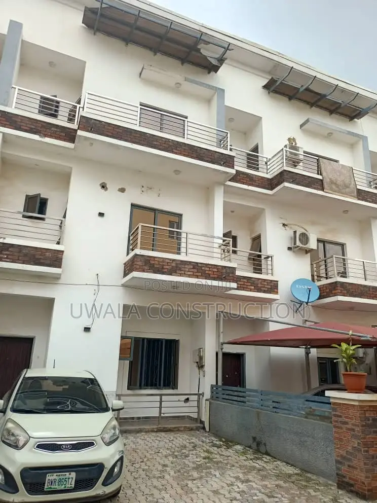 Furnished 4bdrm Duplex in Mabushi for sale