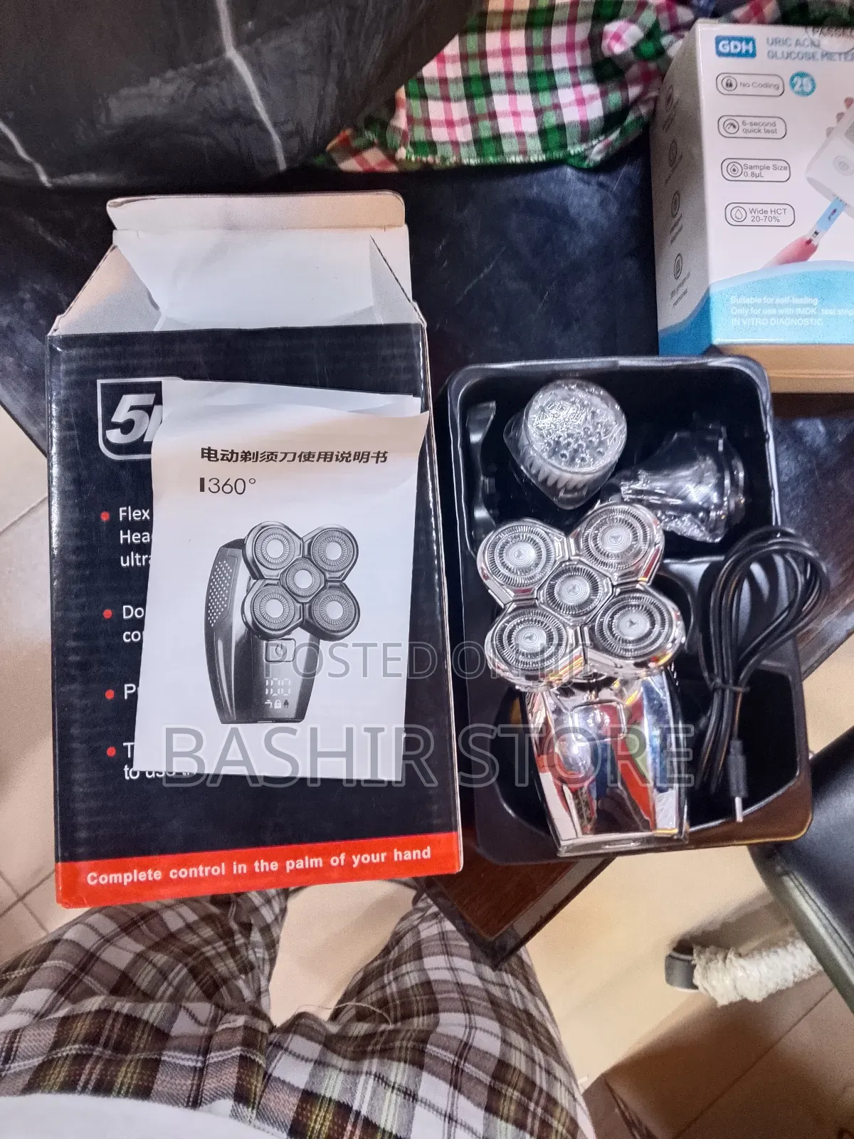 5-in-1 Rotary Electric Grooming Kit Featuring a Multi-Head Shaver