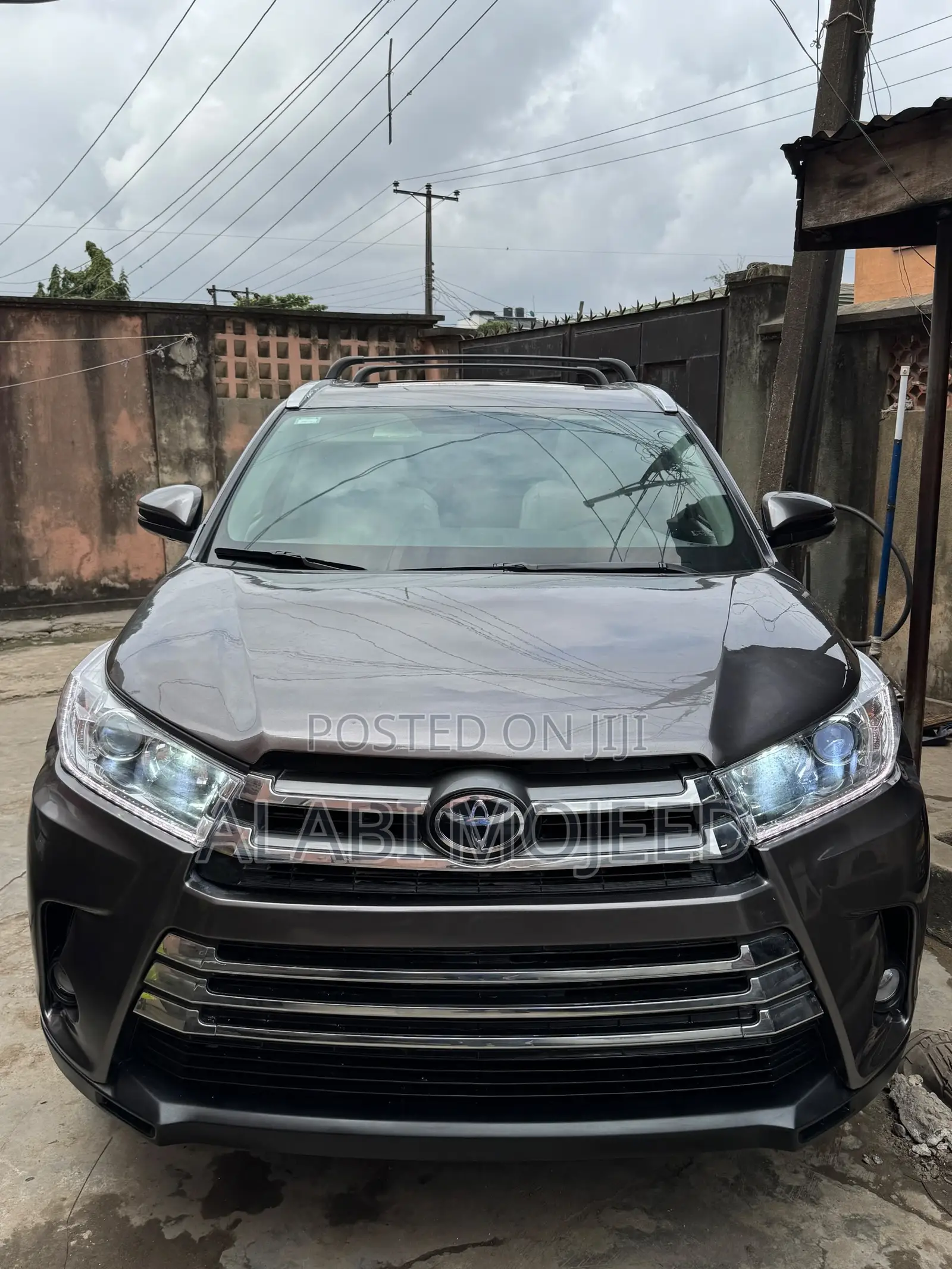 Toyota Highlander Limited Platinum V6 4x4 (3.5L 6cyl 6A) 2016 Gray