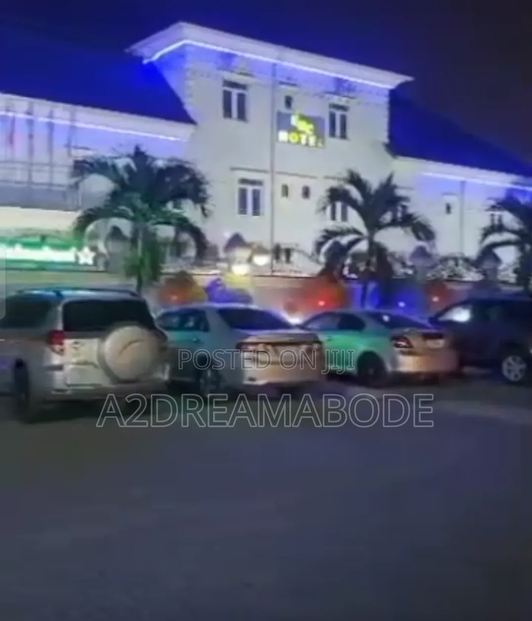 Exquisite Hotel
