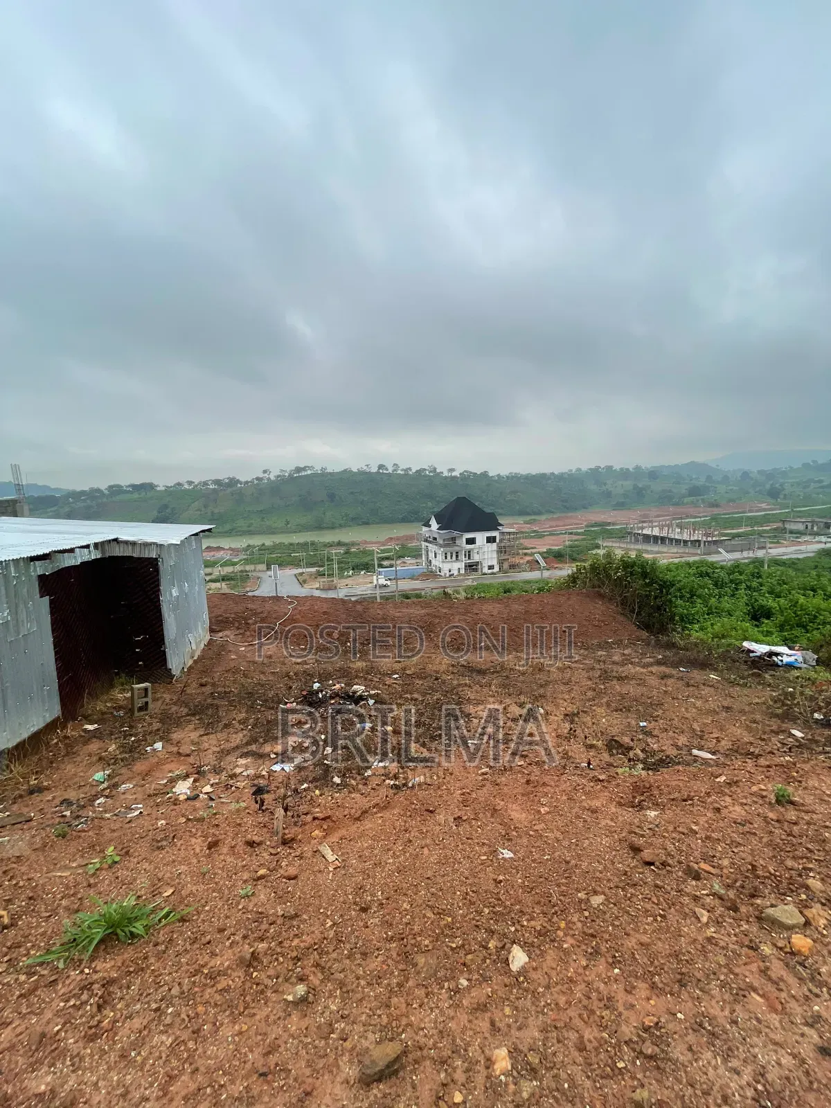 1050sqm Land in Asokoro for Sale