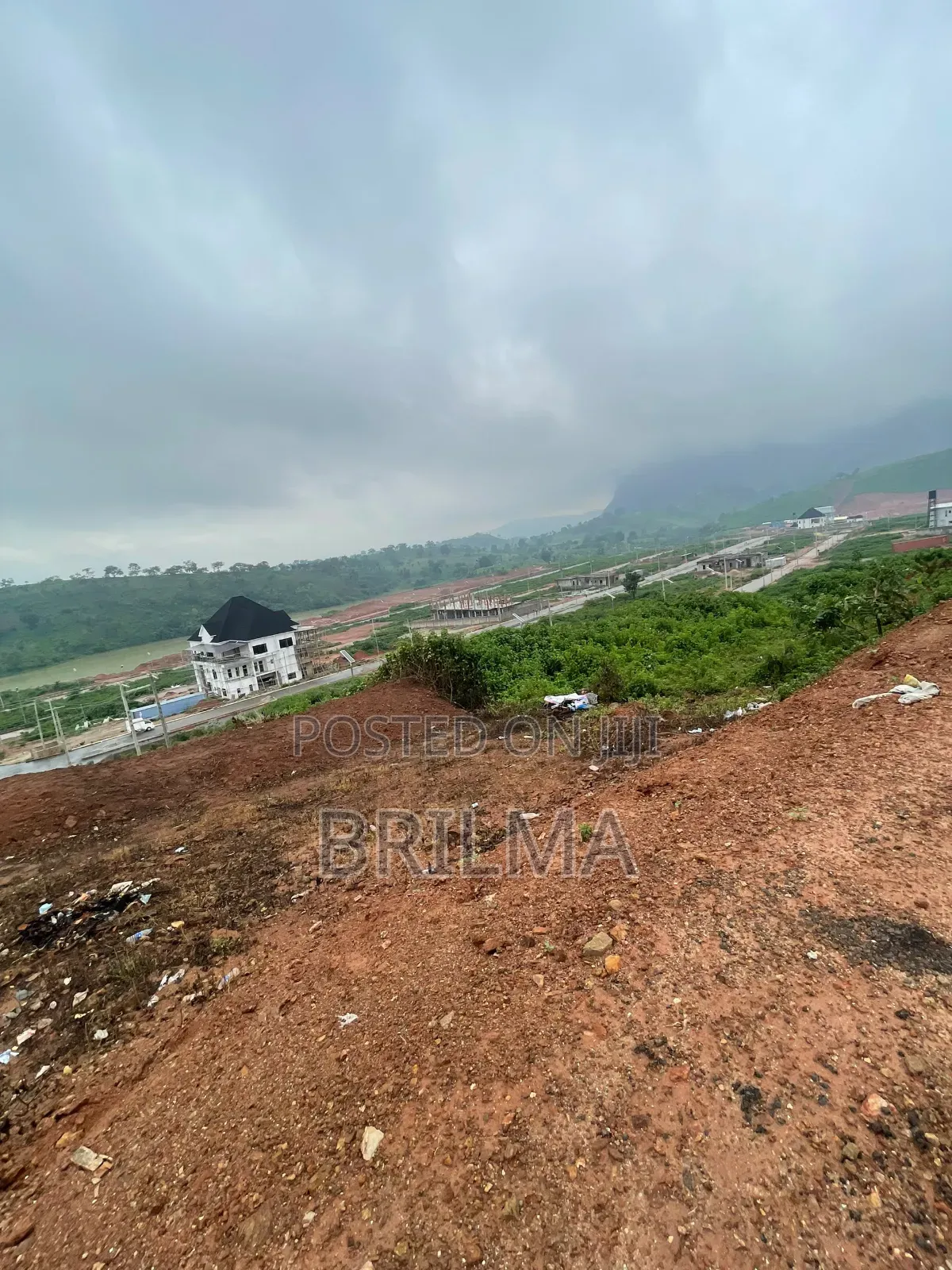 1050sqm Land in Asokoro for Sale