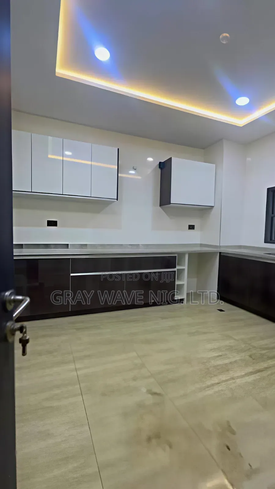 4bdrm Townhouse / Terrace in Guzape District for rent