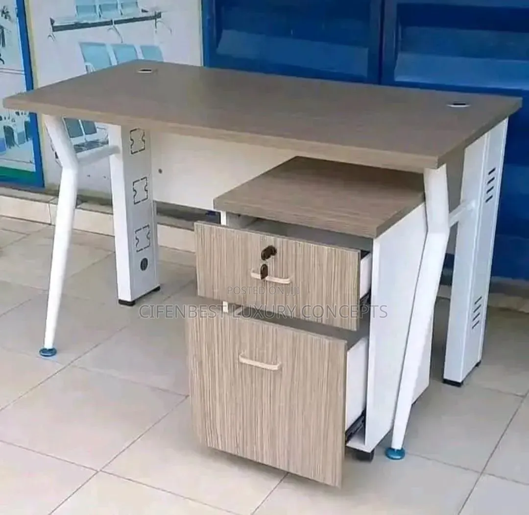 1.4 MTRS Yf Iron Leg Office Table