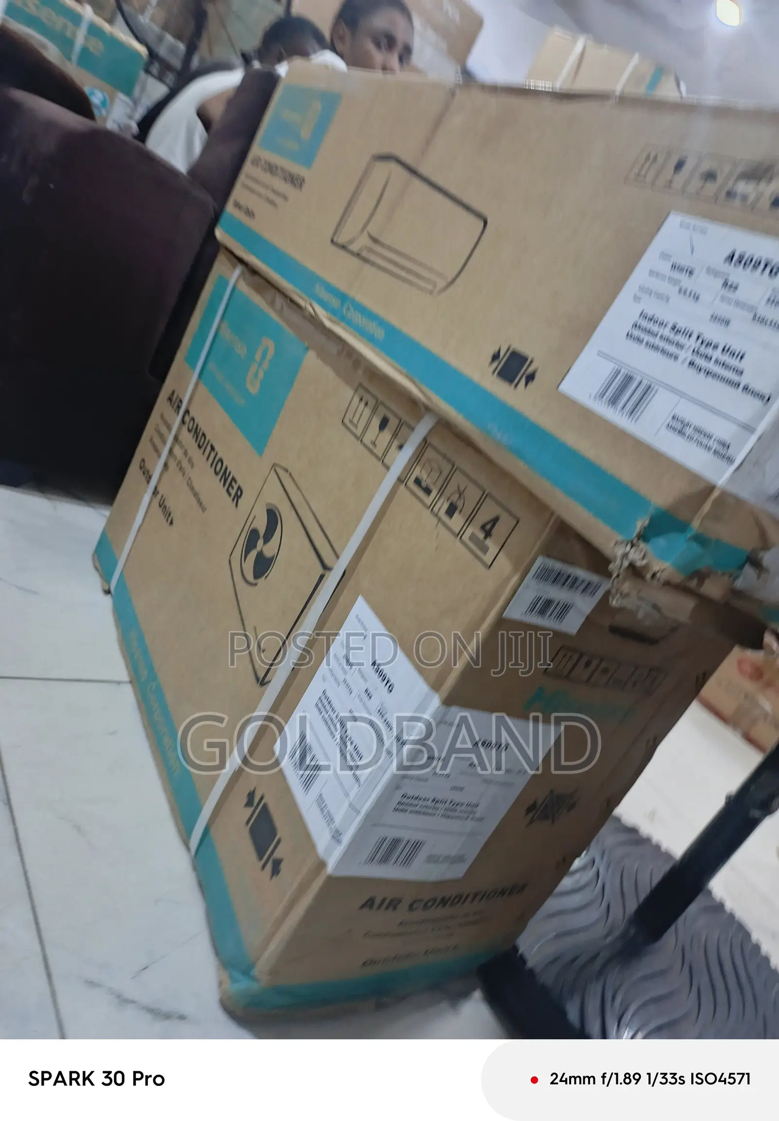 Hisense 1HP Non-Inverter Split AC – Beat the Heat in Style