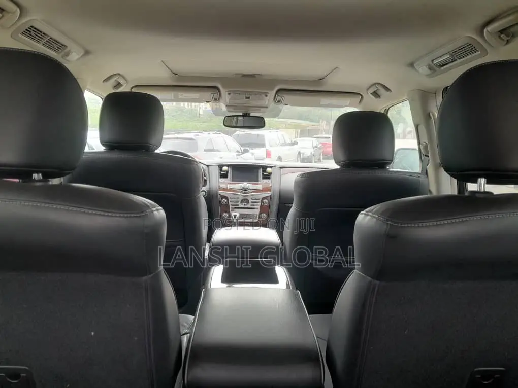 Infiniti QX80 2019 Beige