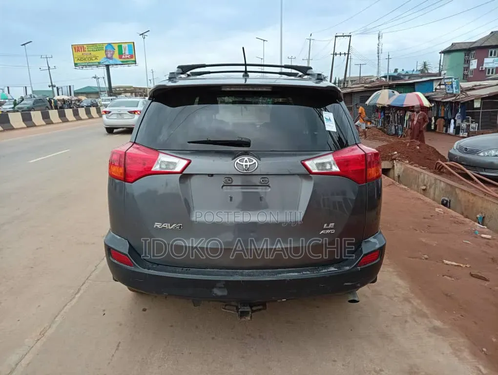 Toyota RAV4 2015 Gray